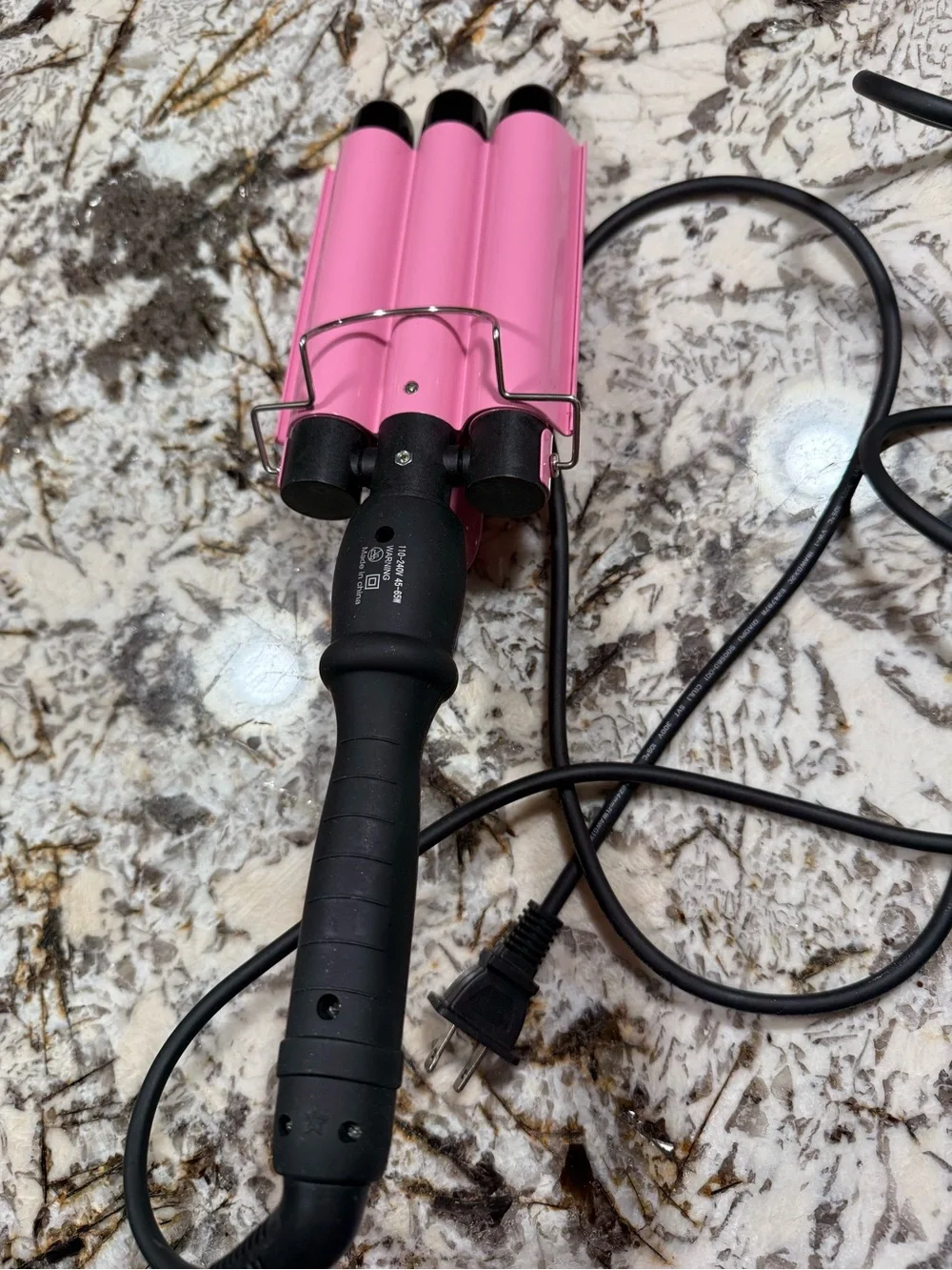 Triple Barrel Hair Waver - Pink and Black